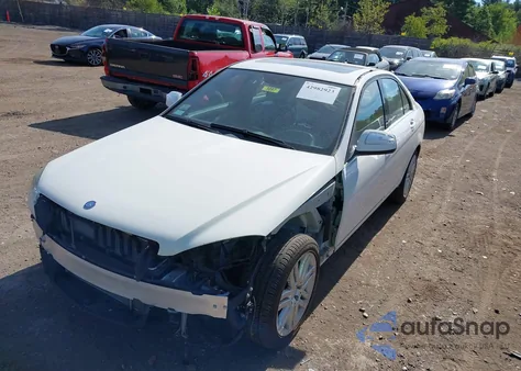 2008 Mercedes-Benz C 300 Luxury 4Matic/Sport 4Matic из США, поврежденный, VIN WDDGF81X68F183345